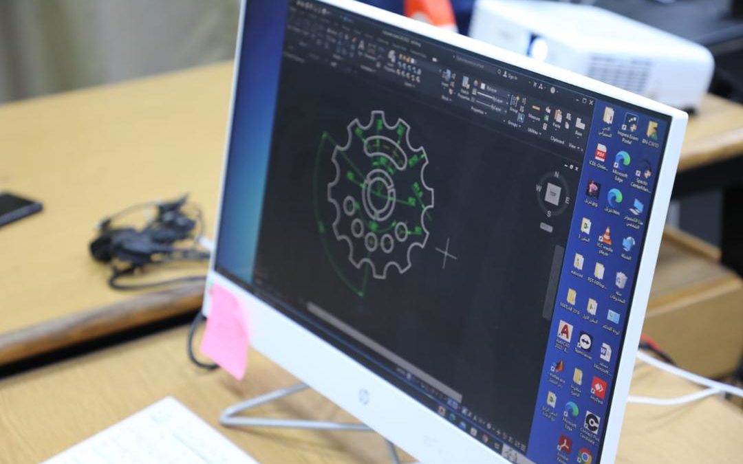 اختتام دورة تدريبية في الرسم الهندسي باستخدام AutoCAD 2D