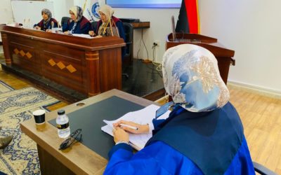 مناقشة رسالة ماجستير حول العلاقة بين القيادة السامة والصمت التنظيمي بالمستشفيات العامة